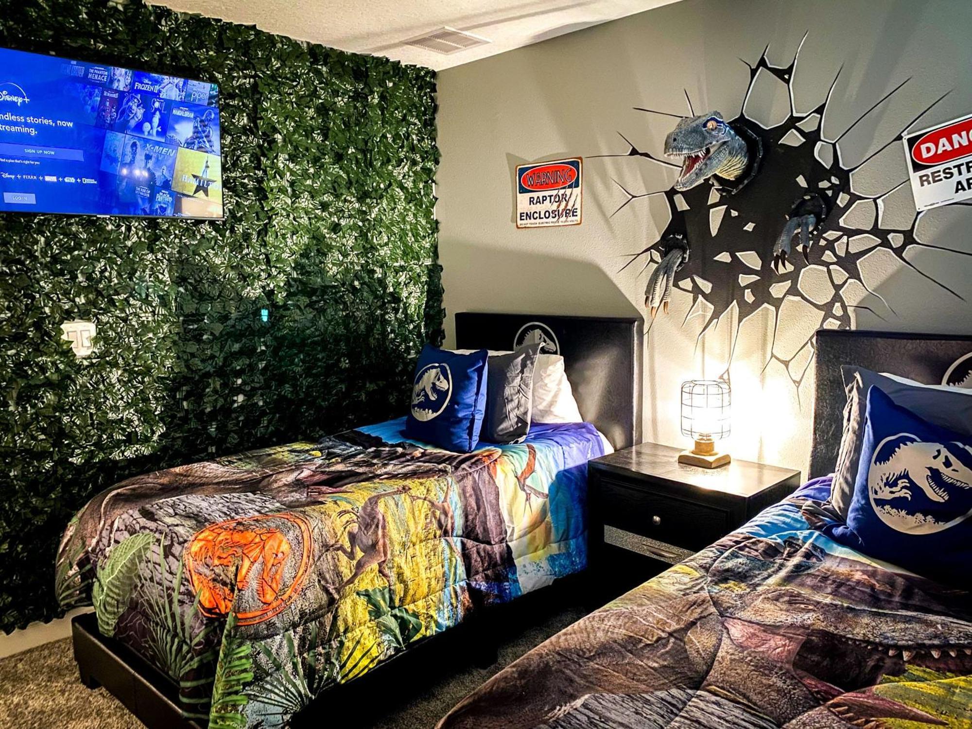 Magical Family Vacation Home Near Disney World At Storey Lake, Star Wars Gameroom, Pool, Theater, Mickey Slide, Sleeps Up To 28 Кисими Екстериор снимка